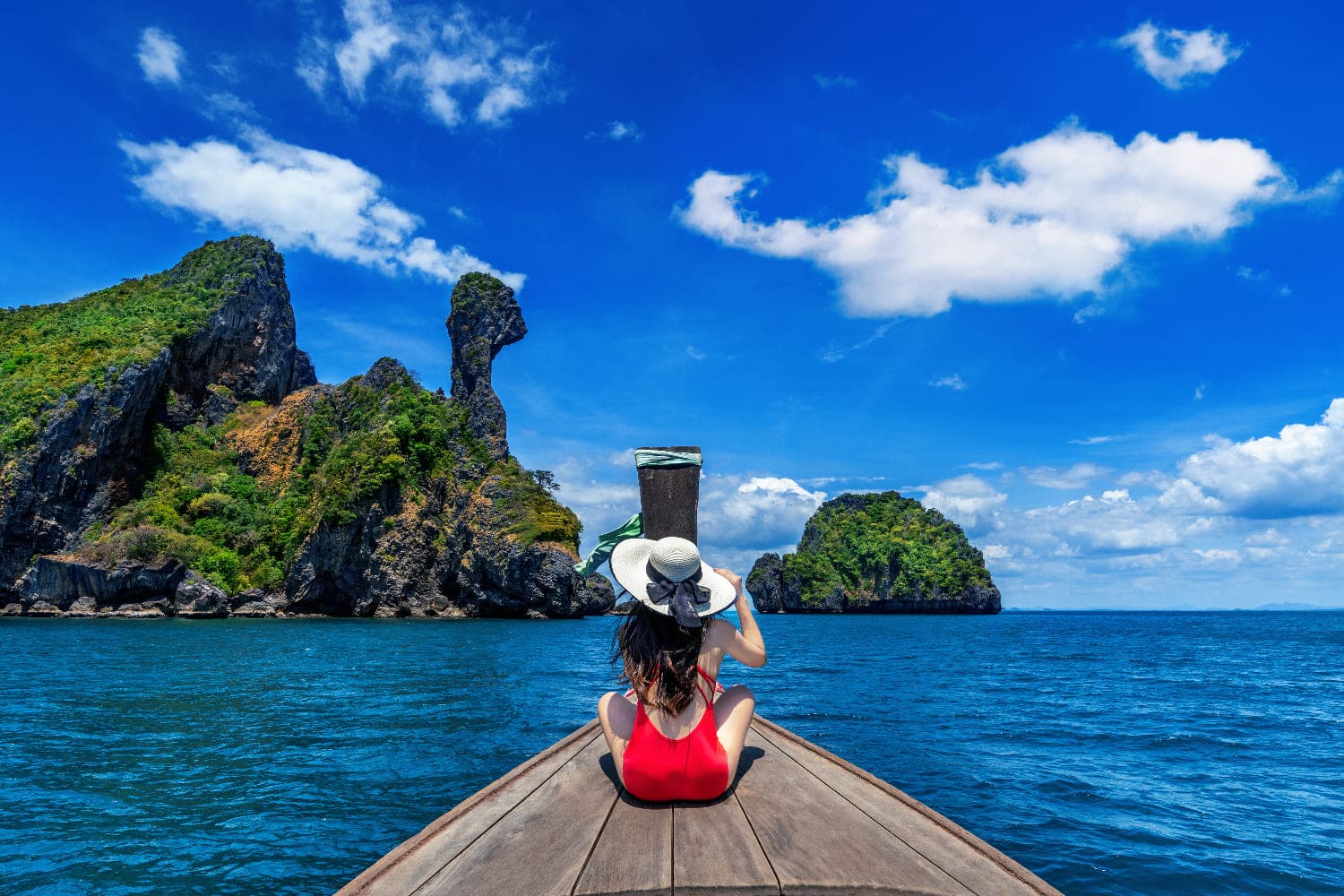 Top 10 Must-Visit Destinations Around the World