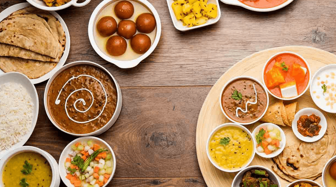 10 Must-Try Local Dishes Around the World for Food Lovers