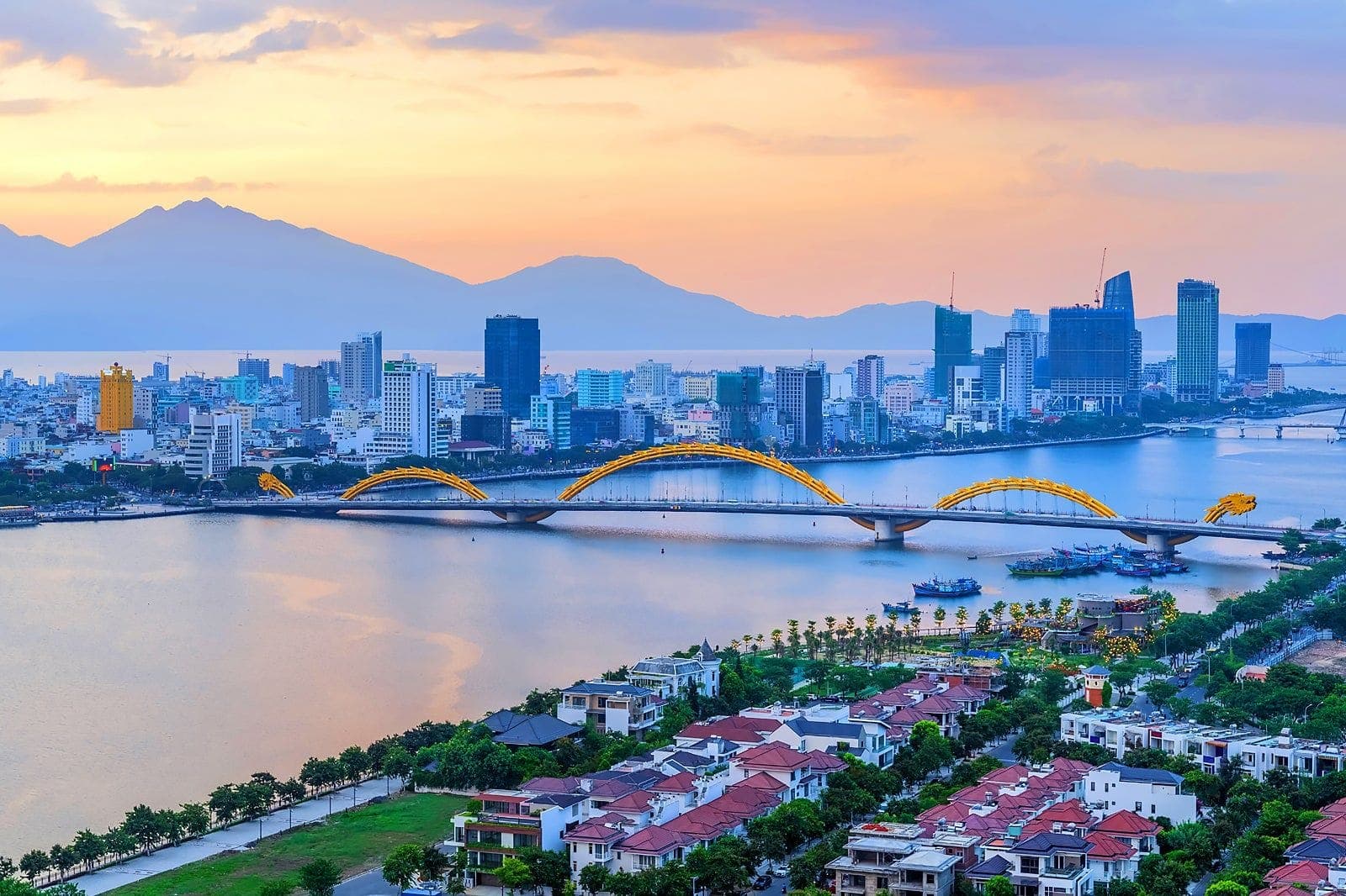Explore Vietnam's Da Nang